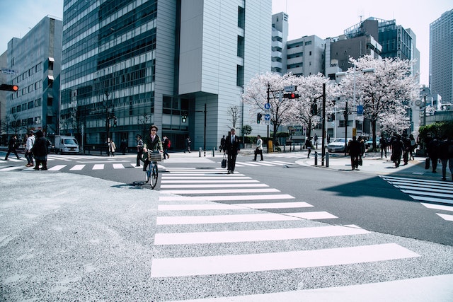 密云为何勤工俭学对在日本的留学生的职业生涯至关重要？